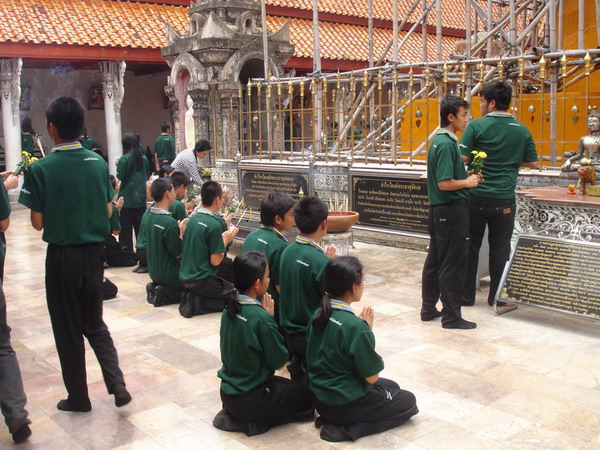 ../Picture/2551/Picture 066_resize_resize.jpg